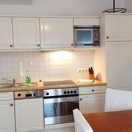 Ferienwohnung Binzer Strandgut Im Haus Jahreszeiten Binz Bagian luar foto